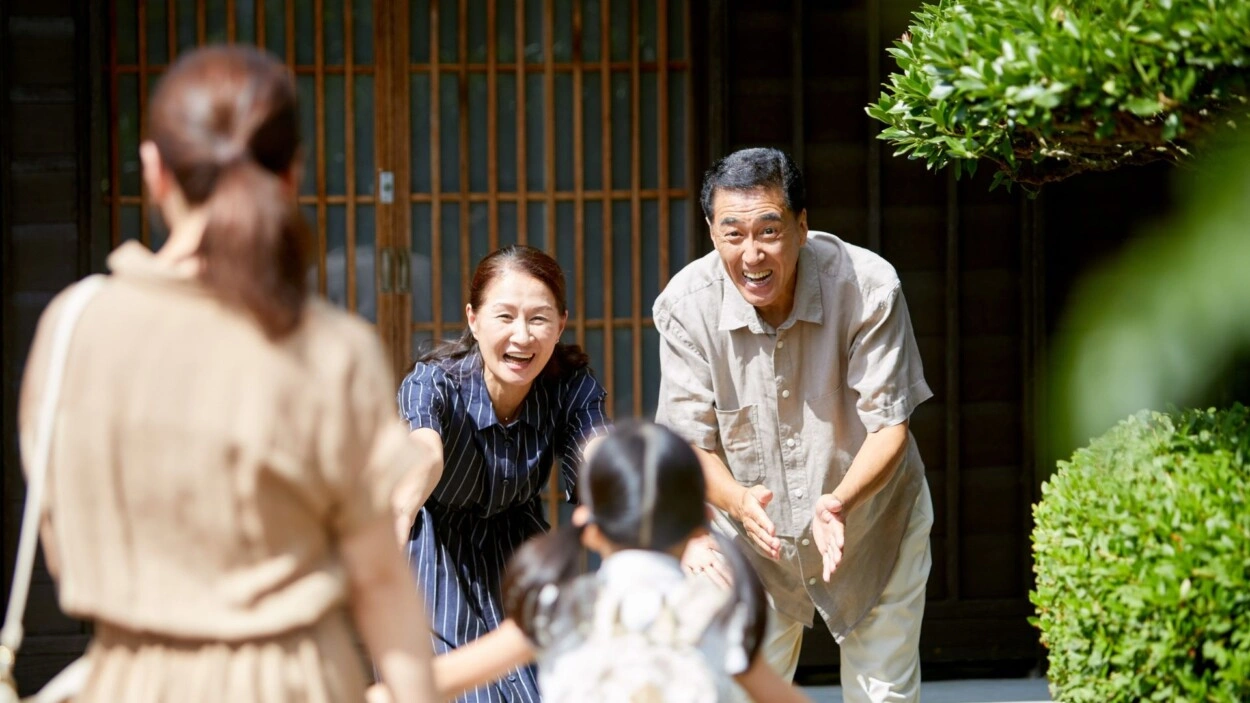 Menentukan waktu keberangkatan serta memilih rute alternatif dapat membantu menghindari kepadatan lalu lintas pada puncak arus mudik lebaran. (Ilustrasi/TRENDS.co.id)