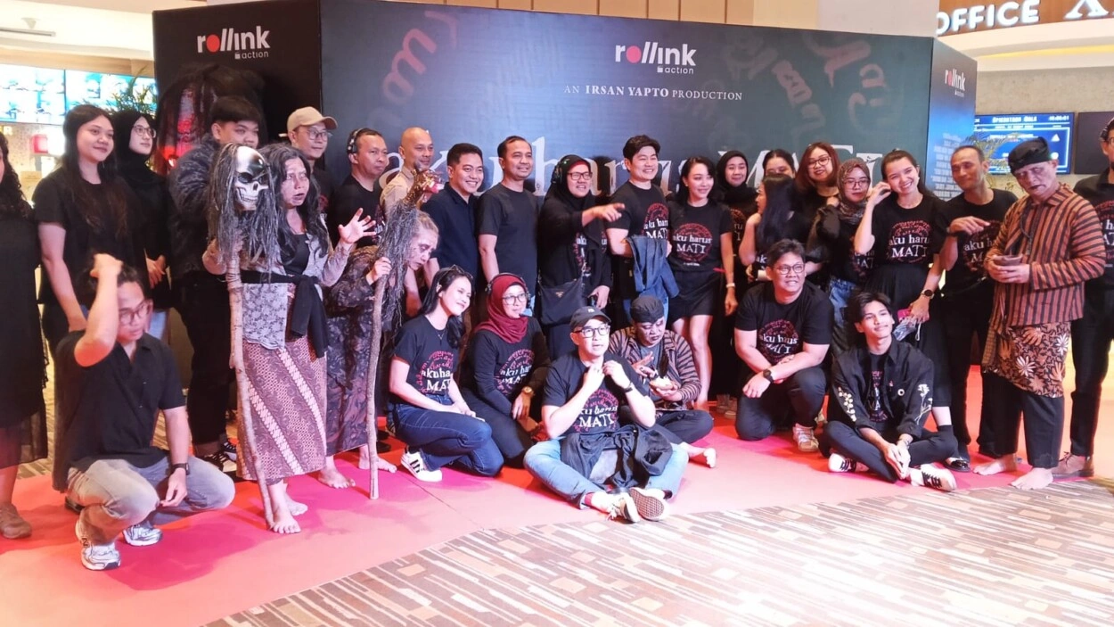 Film horor "Aku Harus Mati" dijadwalkan tayang pada 2 April 2026 dan didukung oleh tim yang solid.  (Foto: TRENDS.co.id)